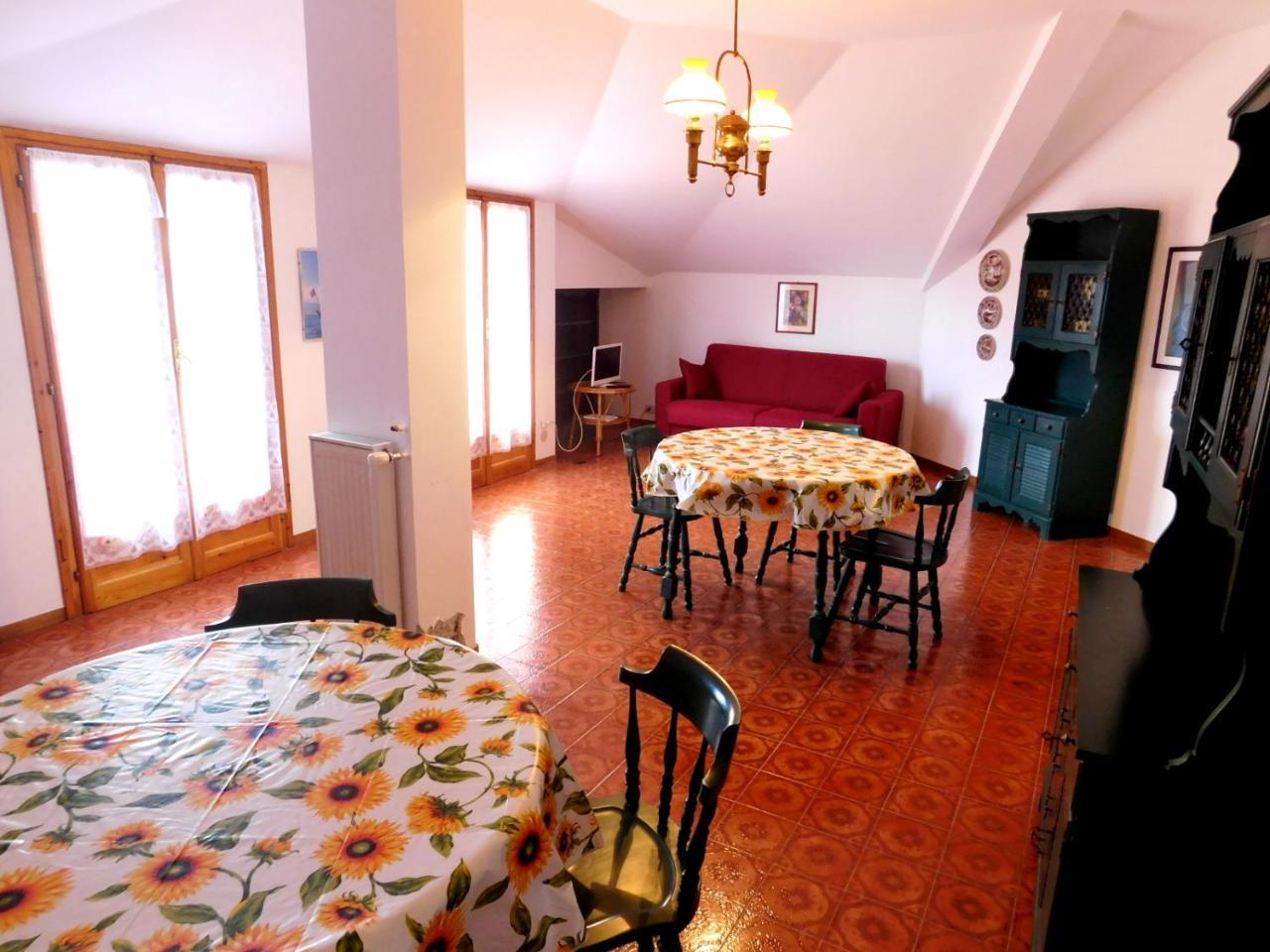 Attico Spazioso E Con Vista, Levanto Bagian luar foto